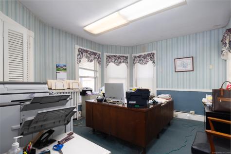 59 Central Avenue Waterbury CT 06702