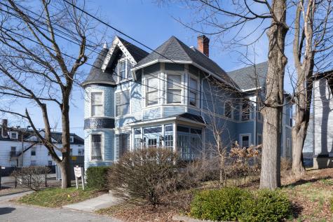 59 Central Avenue Waterbury CT 06702