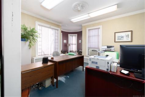 59 Central Avenue Waterbury CT 06702