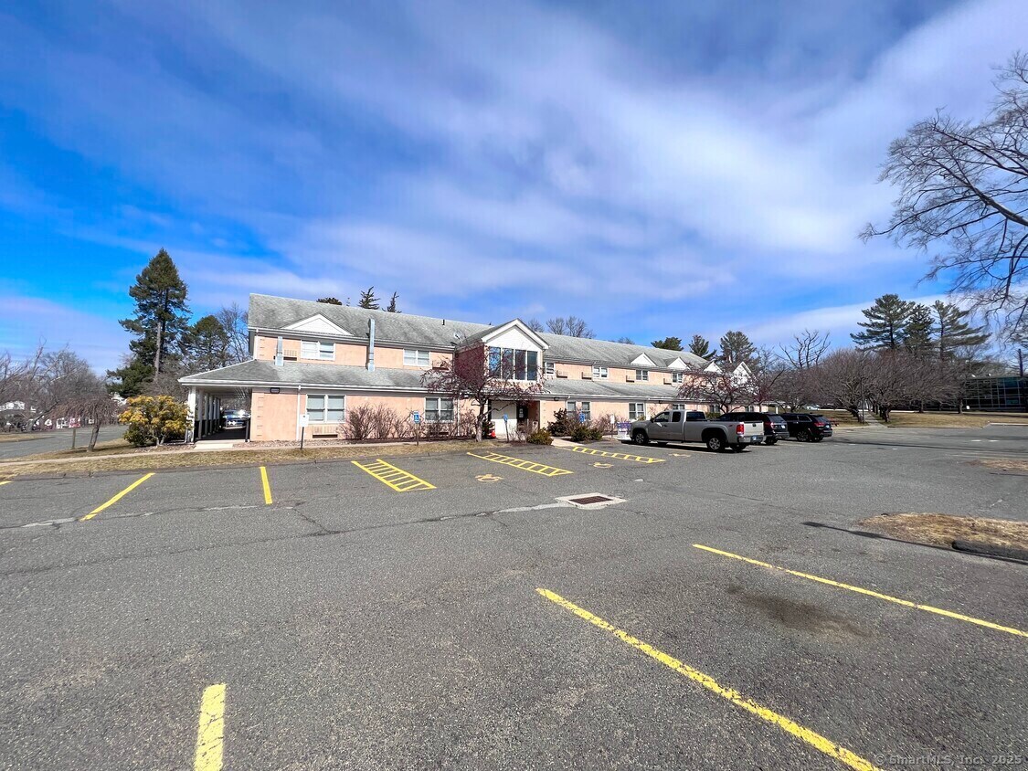 745 Burnside Avenue East Hartford CT 06108