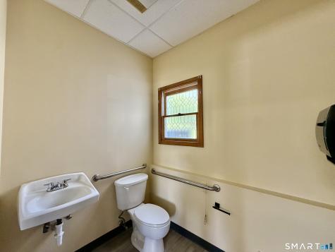 20 Pendleton Drive Hebron CT 06248