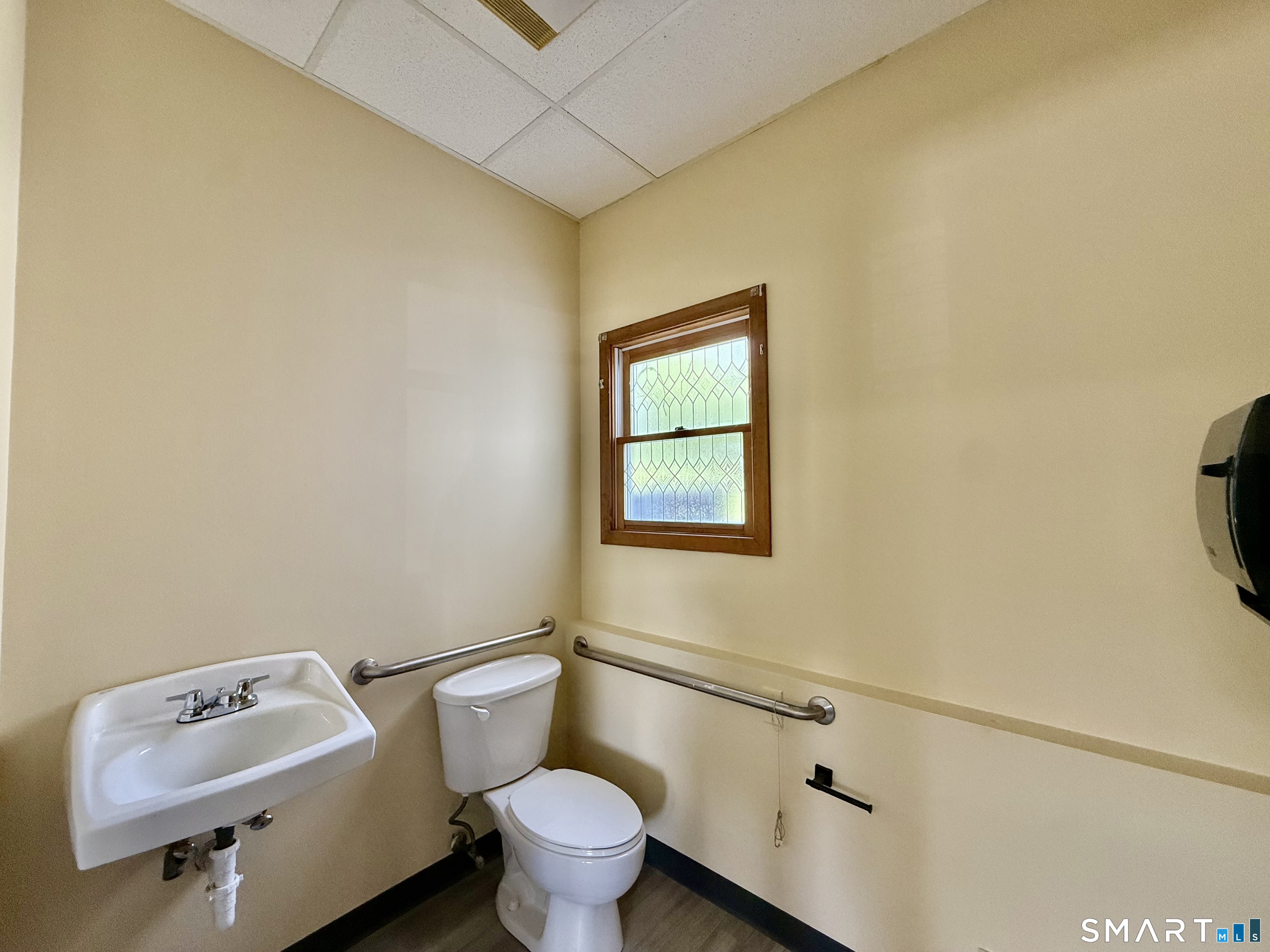 20 Pendleton Drive Hebron CT 06248