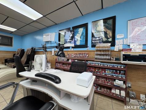 497 Campbell Avenue West Haven CT 06516