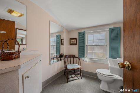 6 Hatch Street Stonington CT 06355