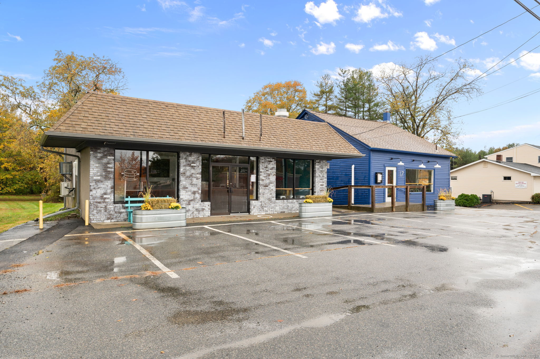 17 South Main Street Brooklyn CT 06234