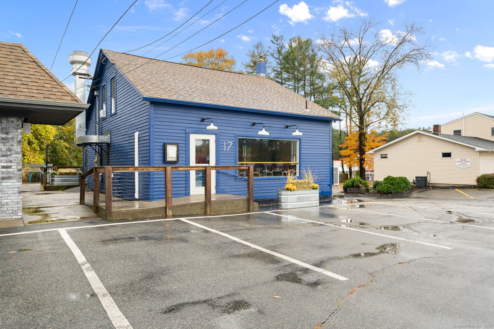 17 South Main Street Brooklyn CT 06234