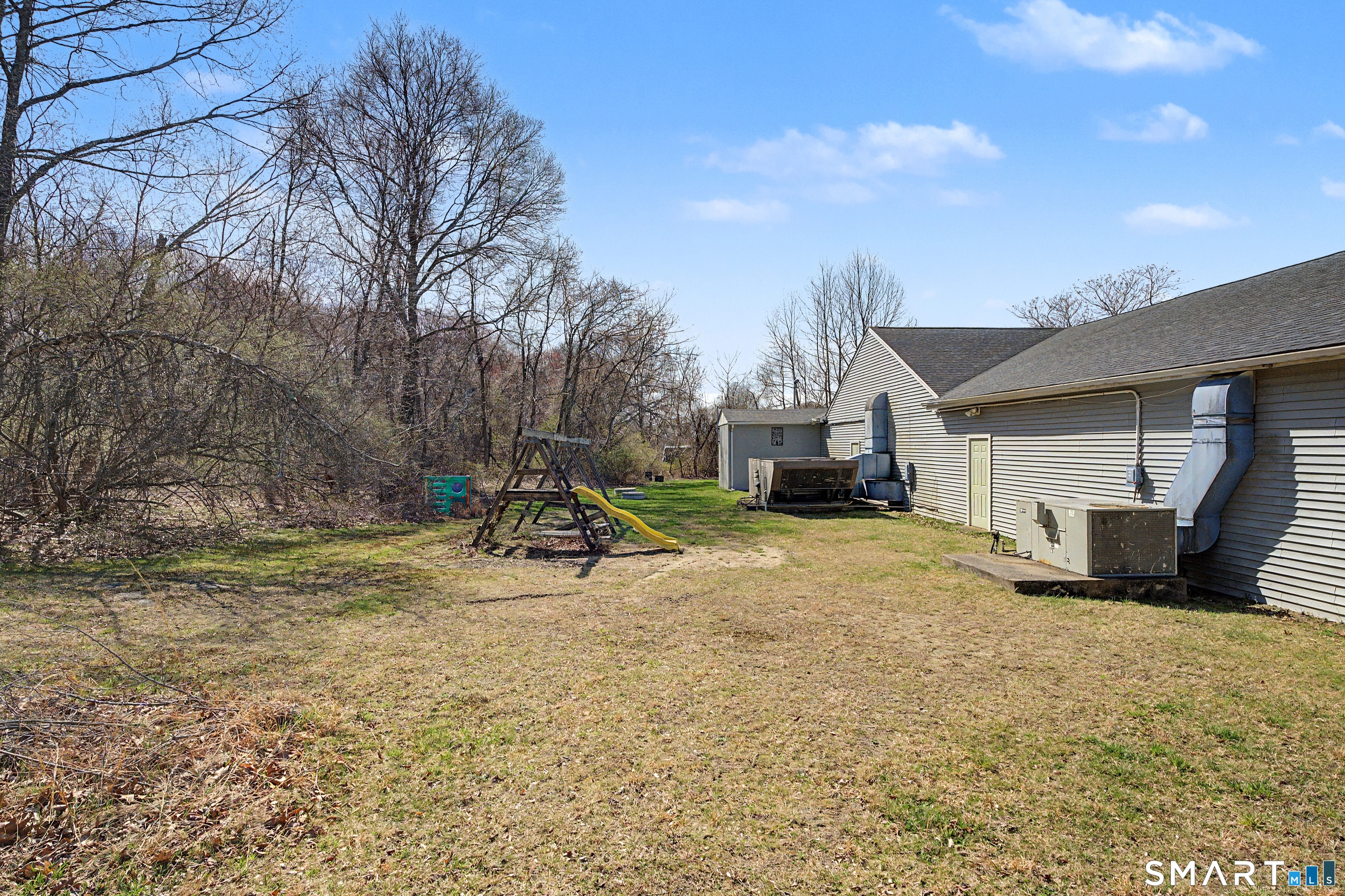 505 Old Colchester Road Montville CT 06382