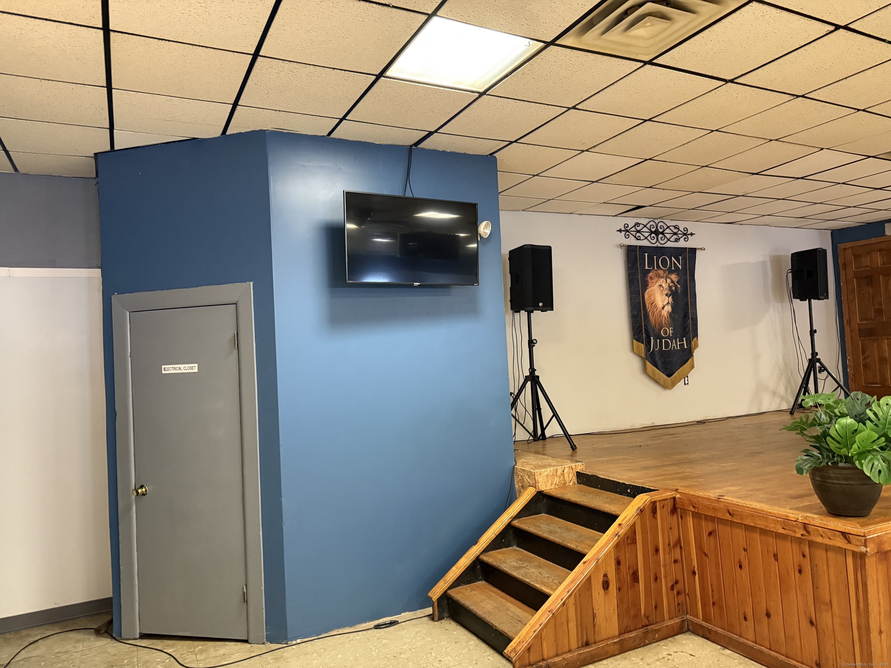 55 Store Avenue Waterbury CT 06705