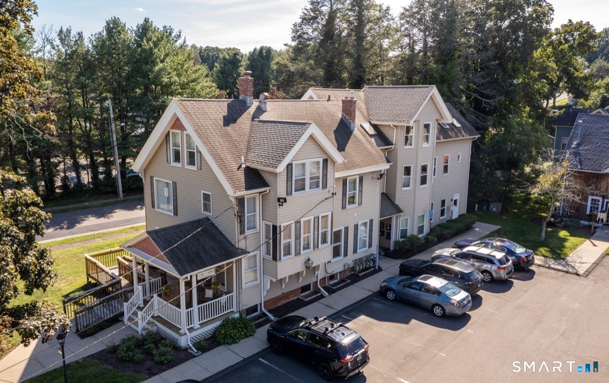 3208 Whitney Avenue Hamden CT 06518