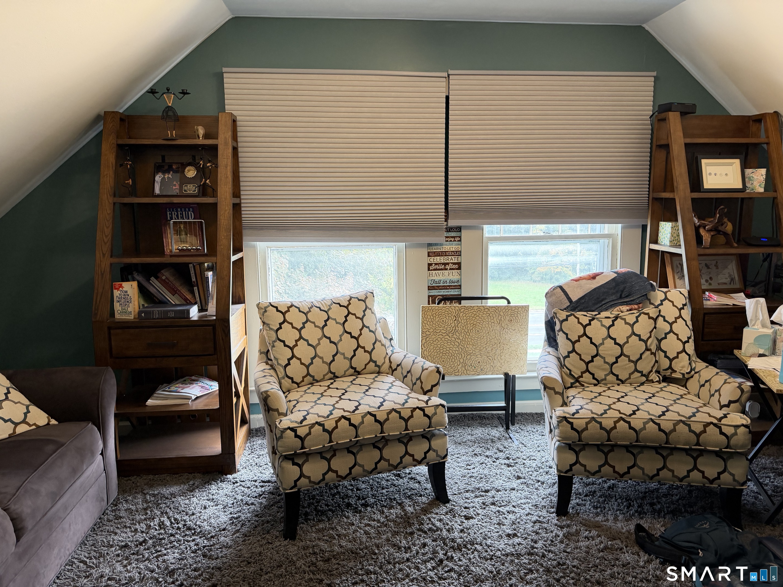 3208 Whitney Avenue Hamden CT 06518