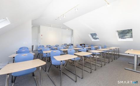 3208 Whitney Avenue Hamden CT 06518