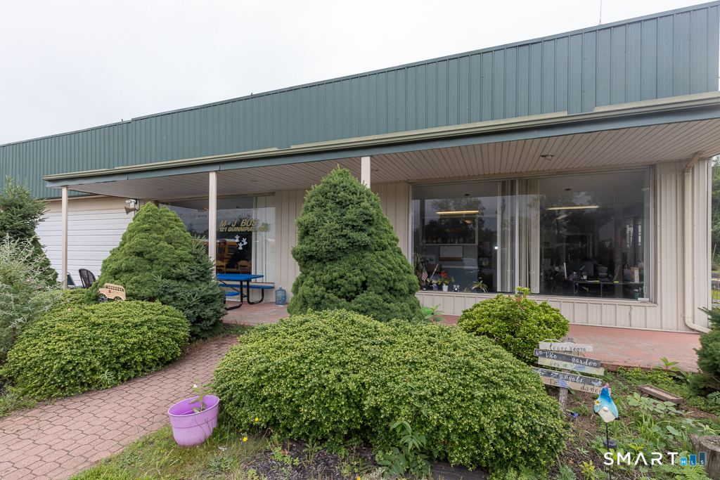 121 Quinnipiac Avenue North Haven CT 06473