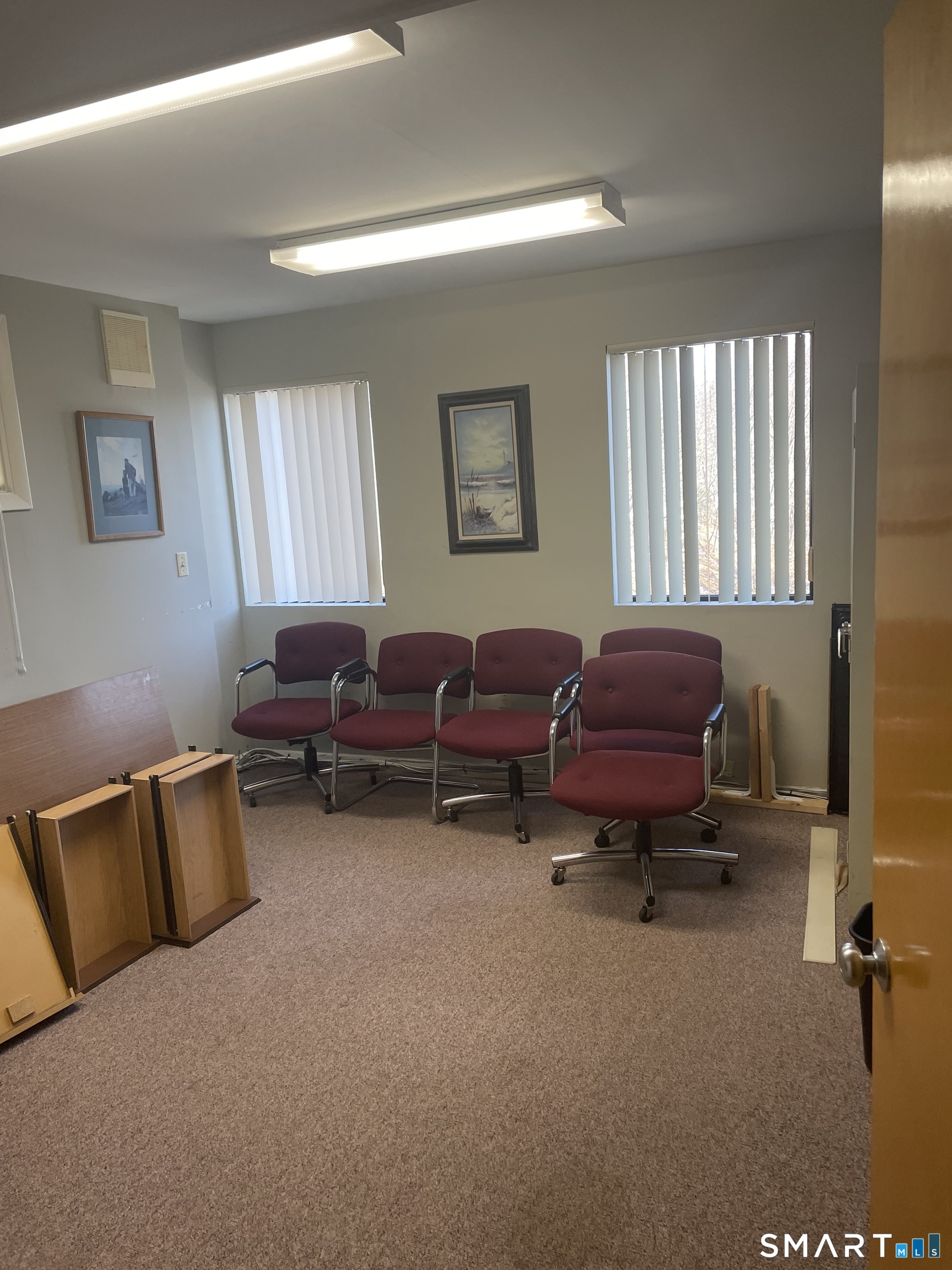 567 Vauxhall Street Waterford CT 06385