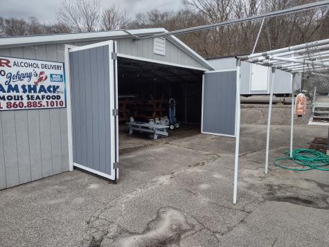 184 North Main Street Norwich CT 06360