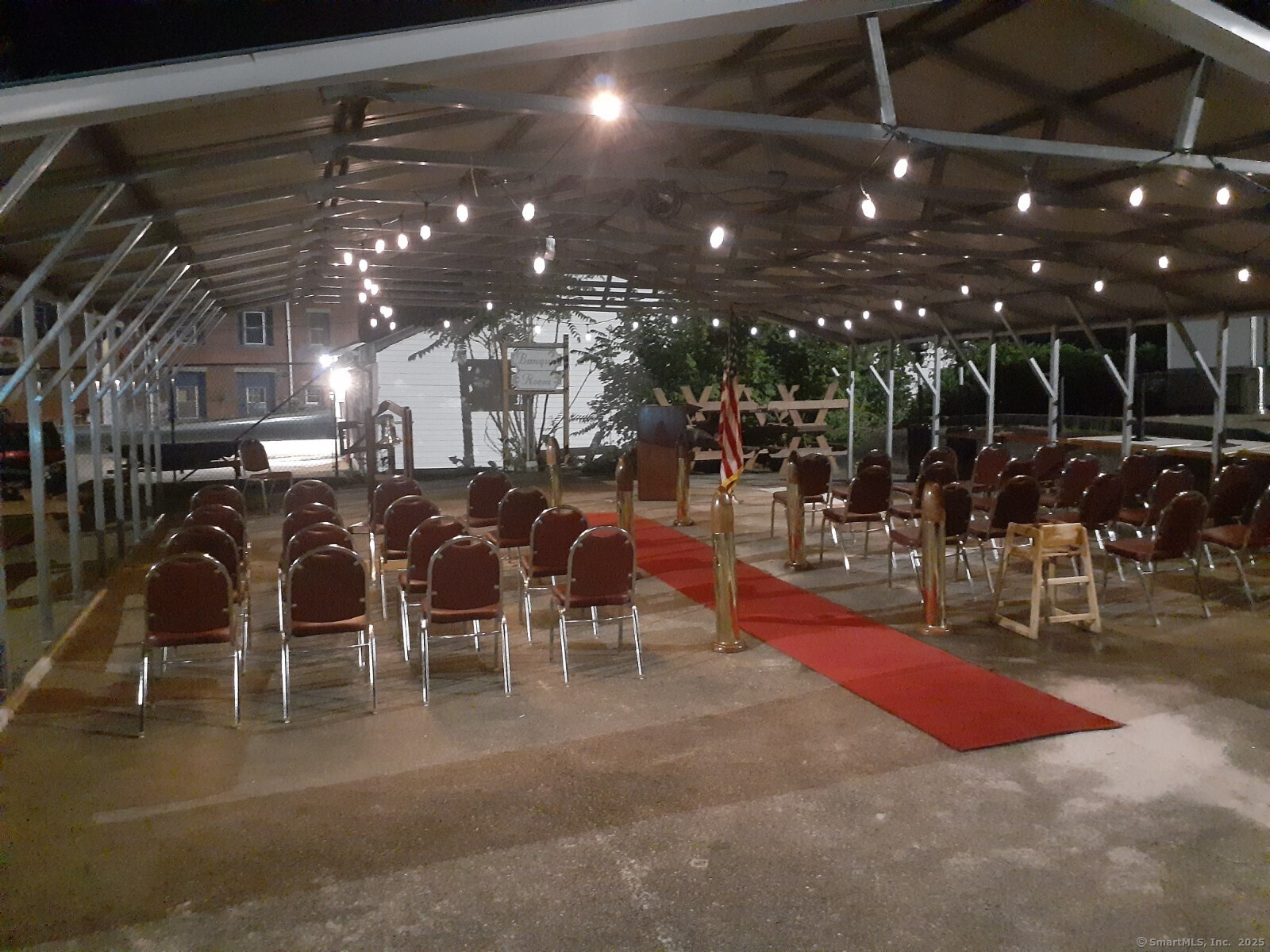 184 North Main Street Norwich CT 06360