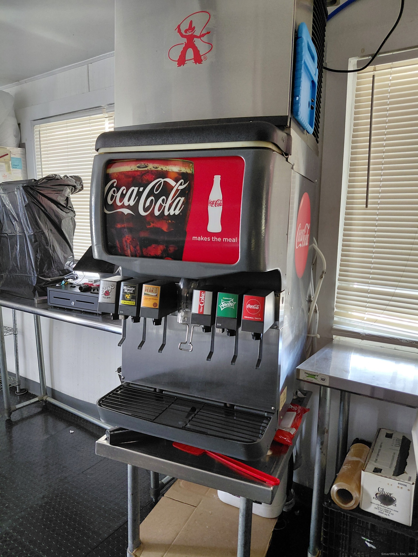 184 North Main Street Norwich CT 06360