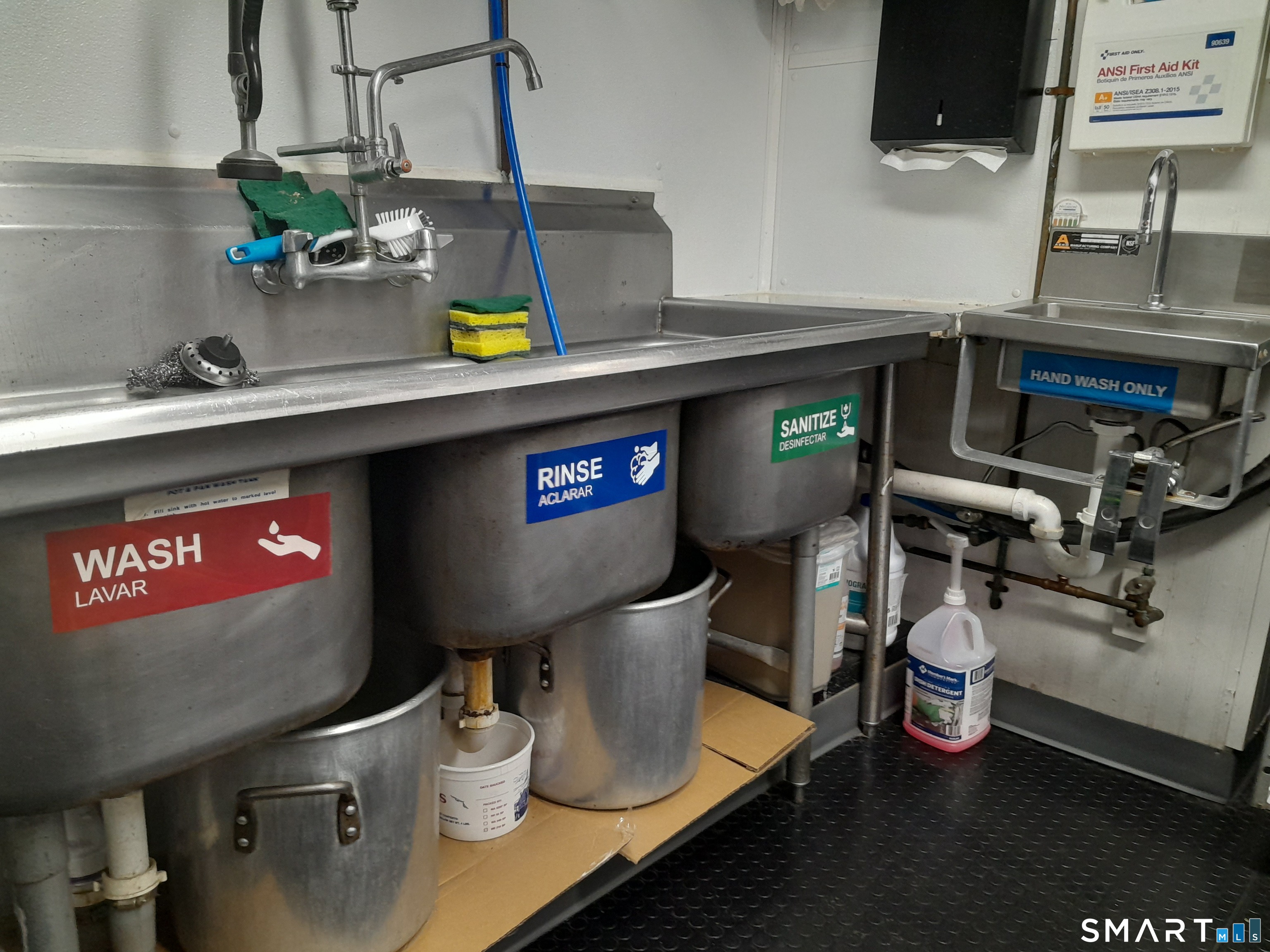 184 North Main Street Norwich CT 06360