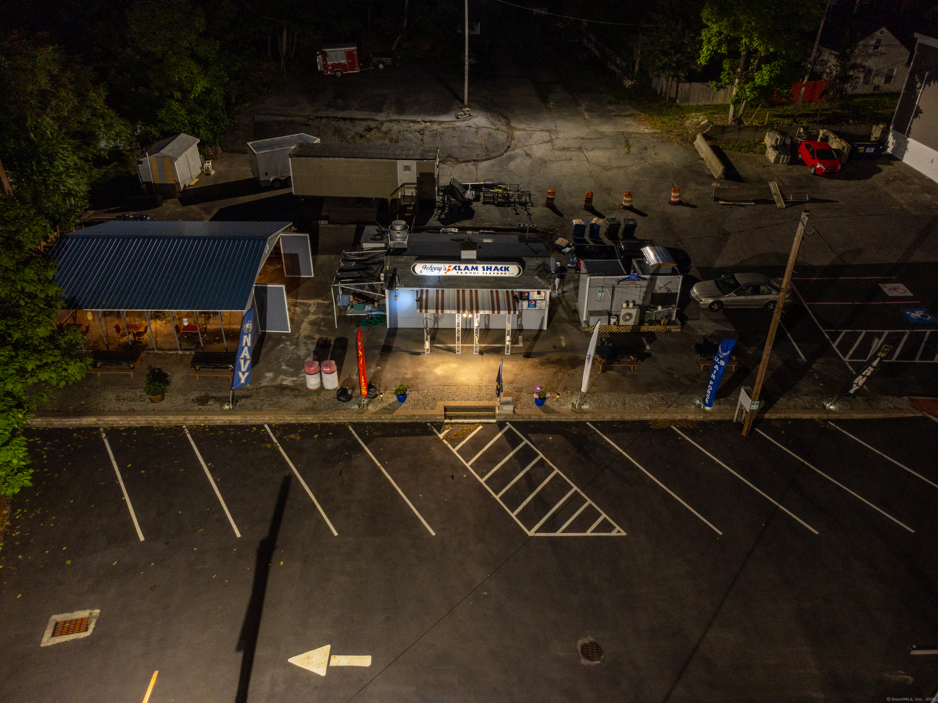 184 North Main Street Norwich CT 06360