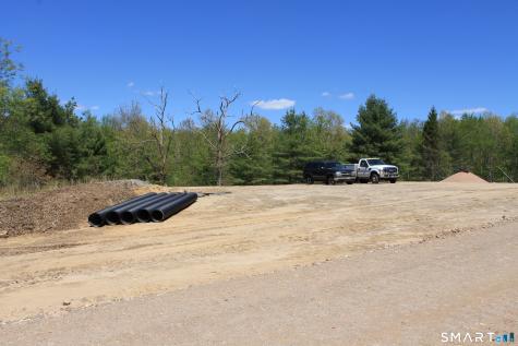 11 Thayer Rd Extension Haddam CT 06441