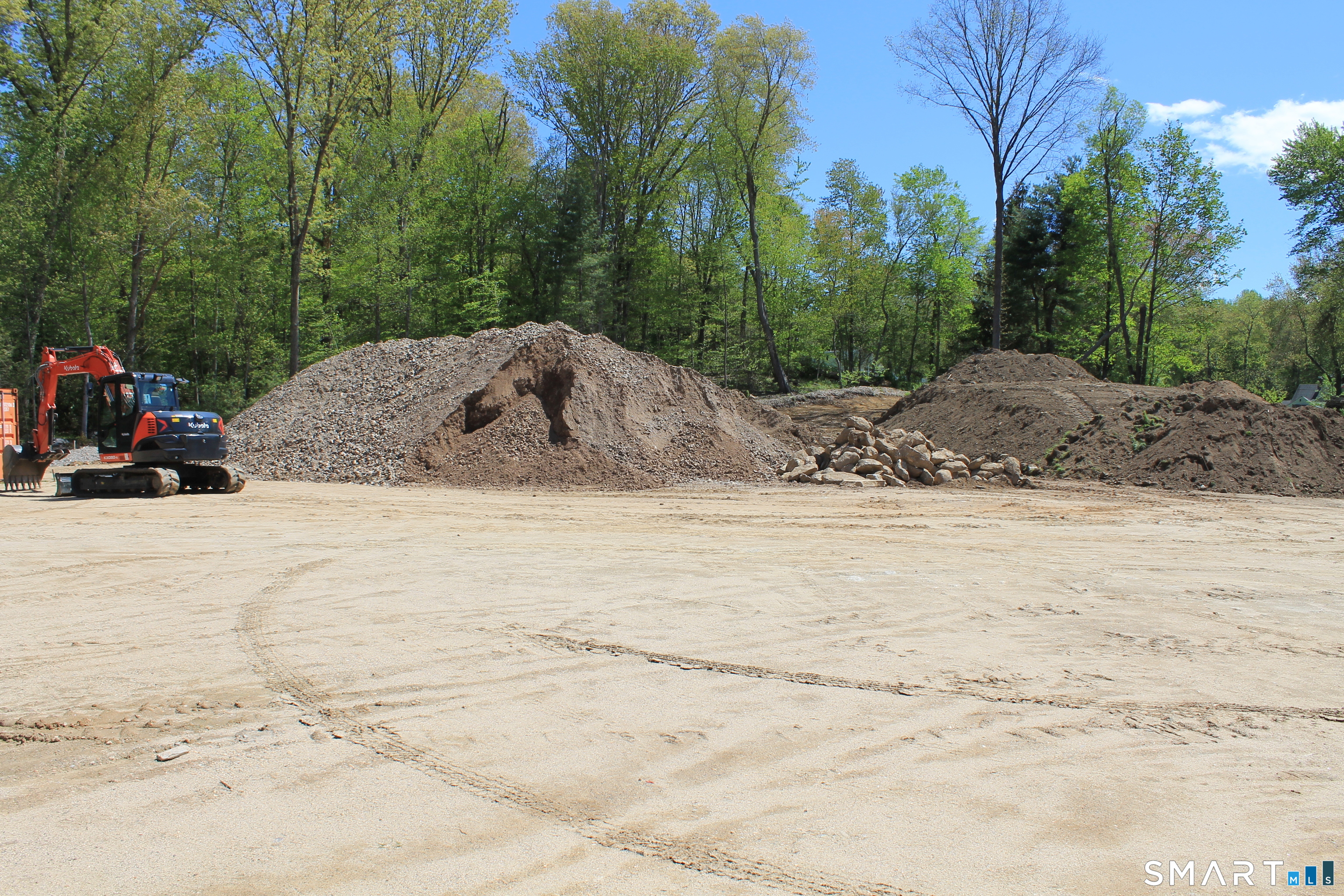 11 Thayer Rd Extension Haddam CT 06441