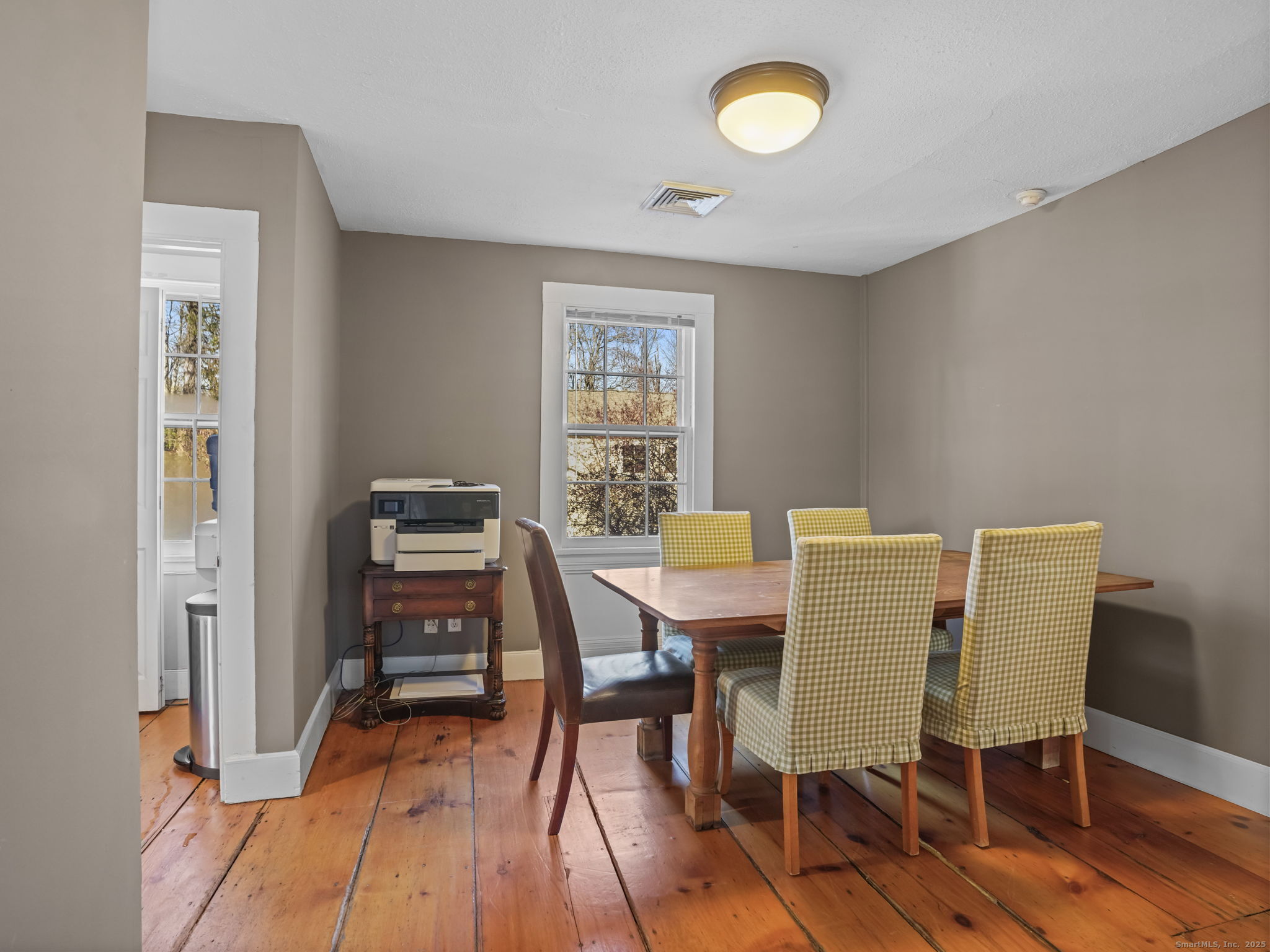 462 Danbury Road Wilton CT 06897