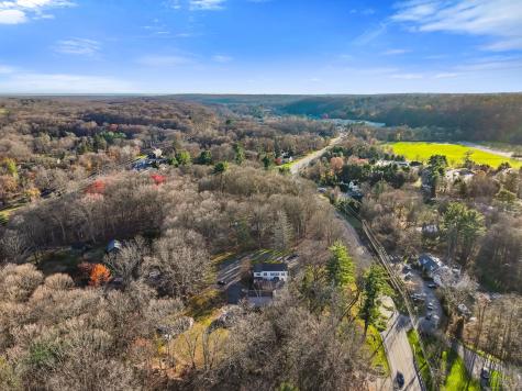 462 Danbury Road Wilton CT 06897