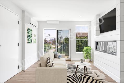 32 Broadway Avenue Stonington CT 06355