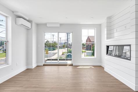 32 Broadway Avenue Stonington CT 06355