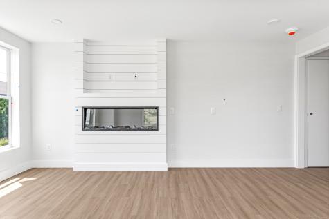 32 Broadway Avenue Stonington CT 06355