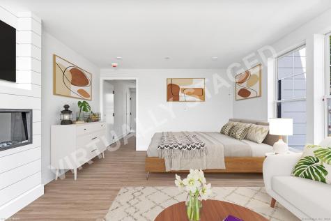 32 Broadway Avenue Stonington CT 06355