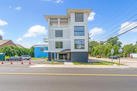 32 Broadway Avenue Stonington CT 06355