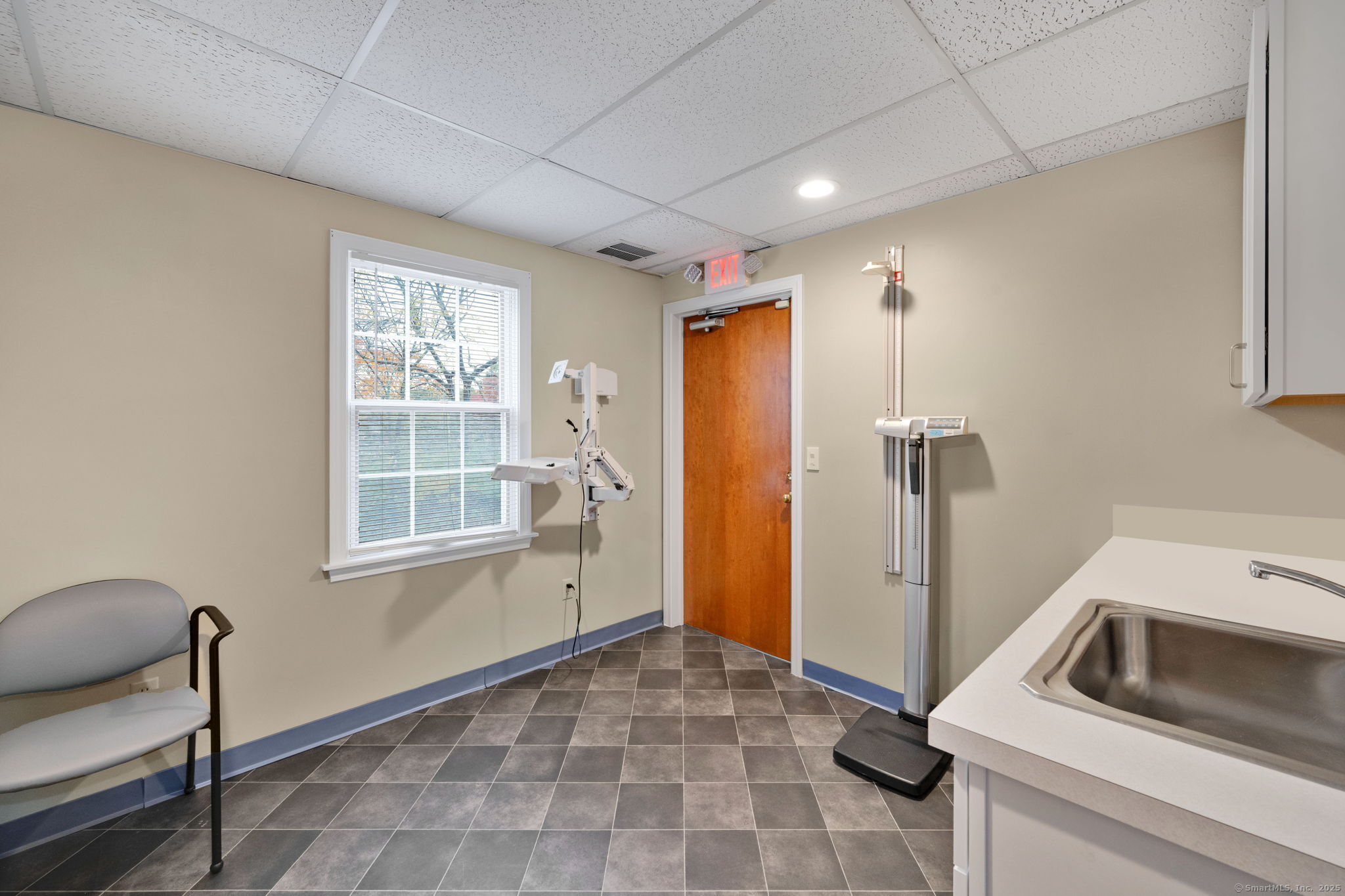 6 Woodland Road Madison CT 06443