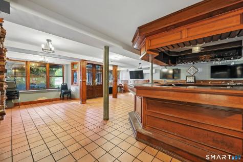 18 Neumann Street Naugatuck CT 06770
