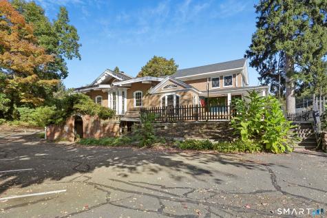 18 Neumann Street Naugatuck CT 06770