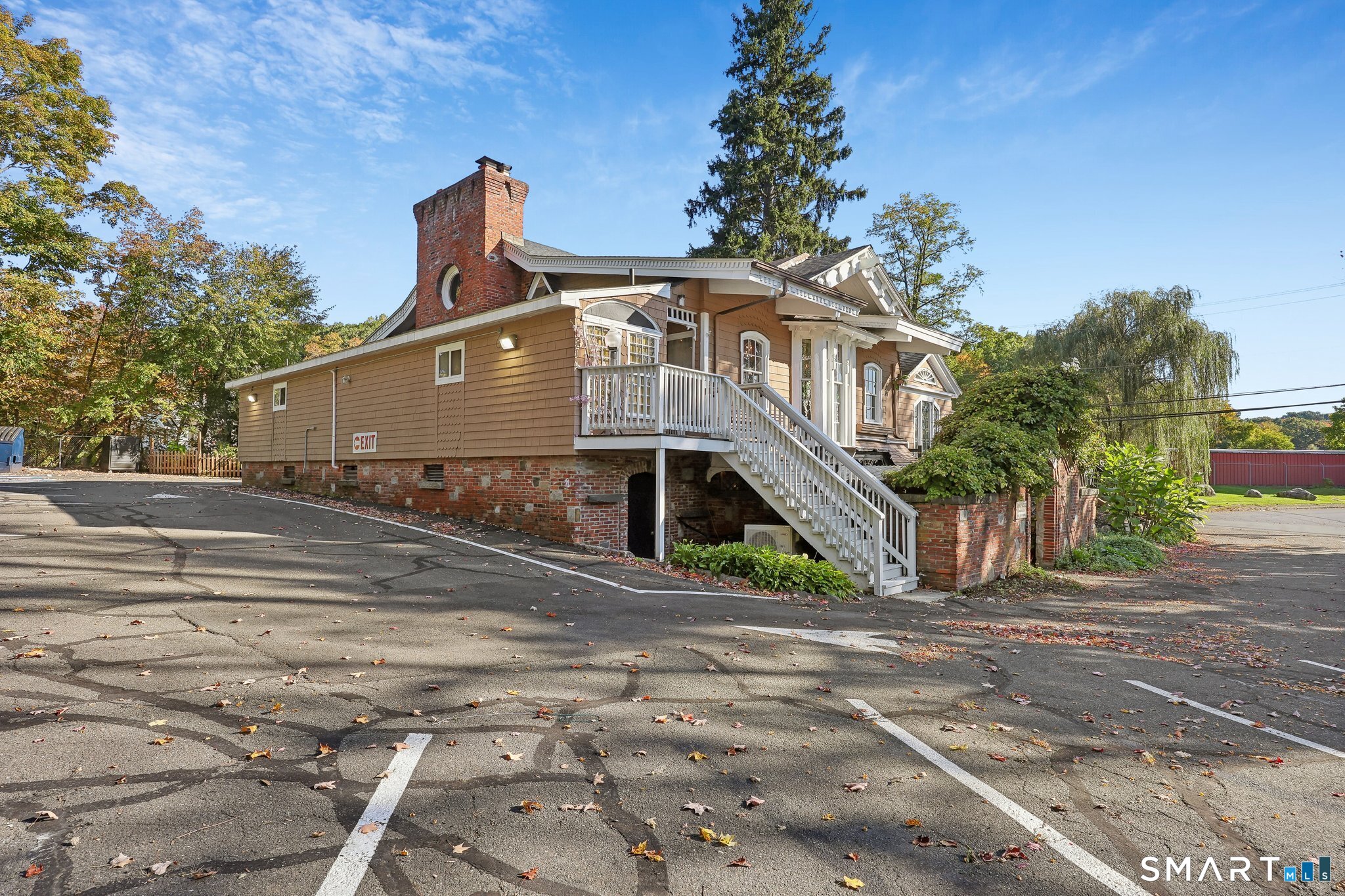 18 Neumann Street Naugatuck CT 06770