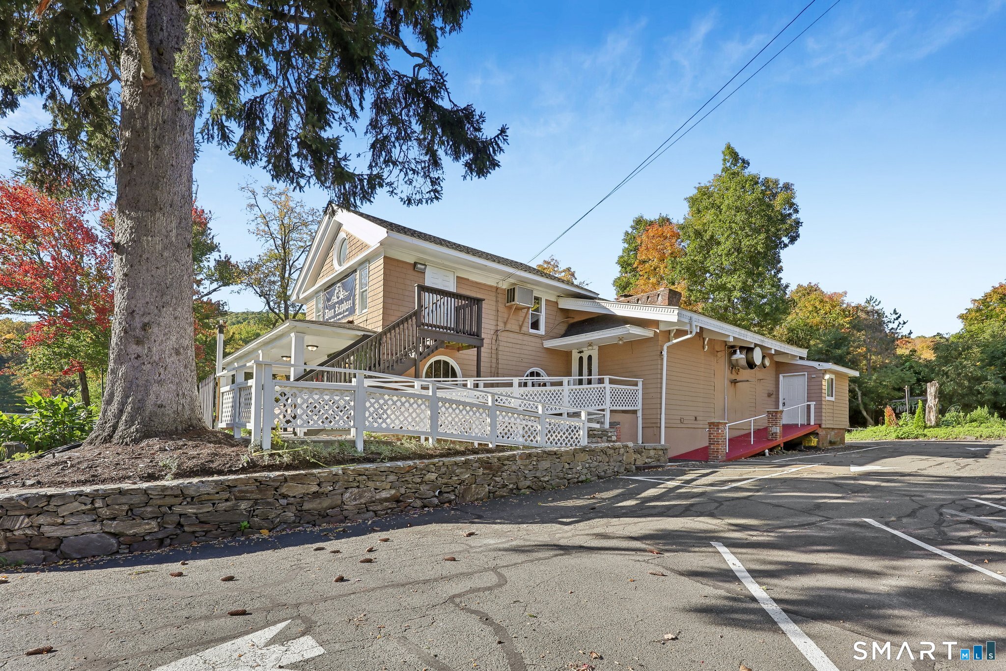 18 Neumann Street Naugatuck CT 06770