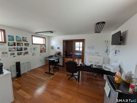 46 Clinton Avenue New Haven CT 06513