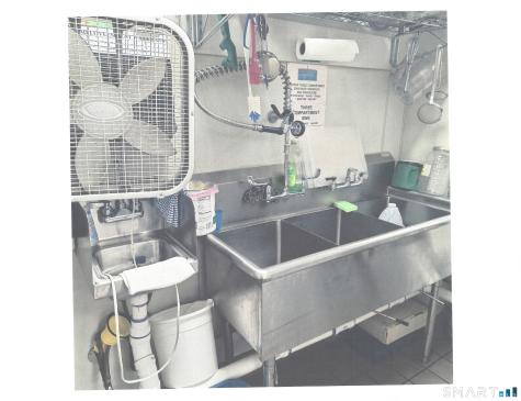751 Kings Highway Fairfield CT 06825