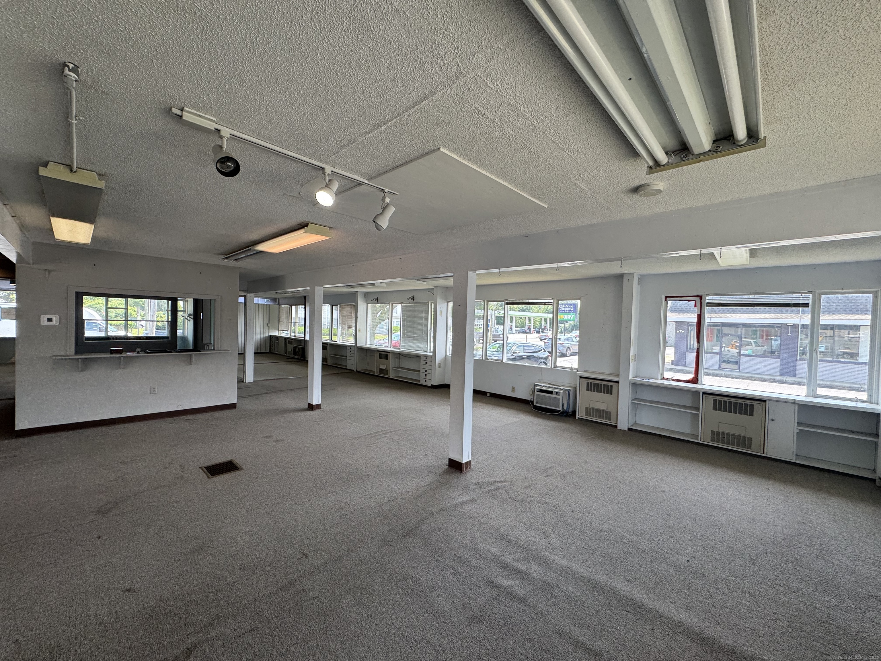 523 Boston Post Road Old Saybrook CT 06475