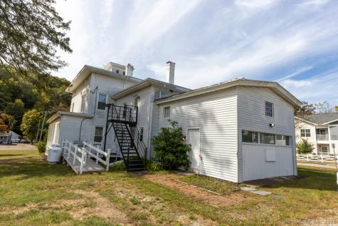 1572 Saybrook Road Haddam CT 06438