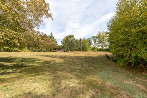 1572 Saybrook Road Haddam CT 06438