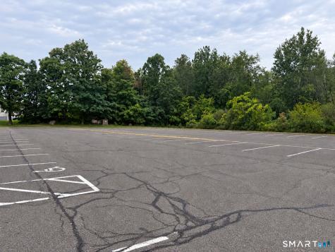304 Federal Road Brookfield CT 06804