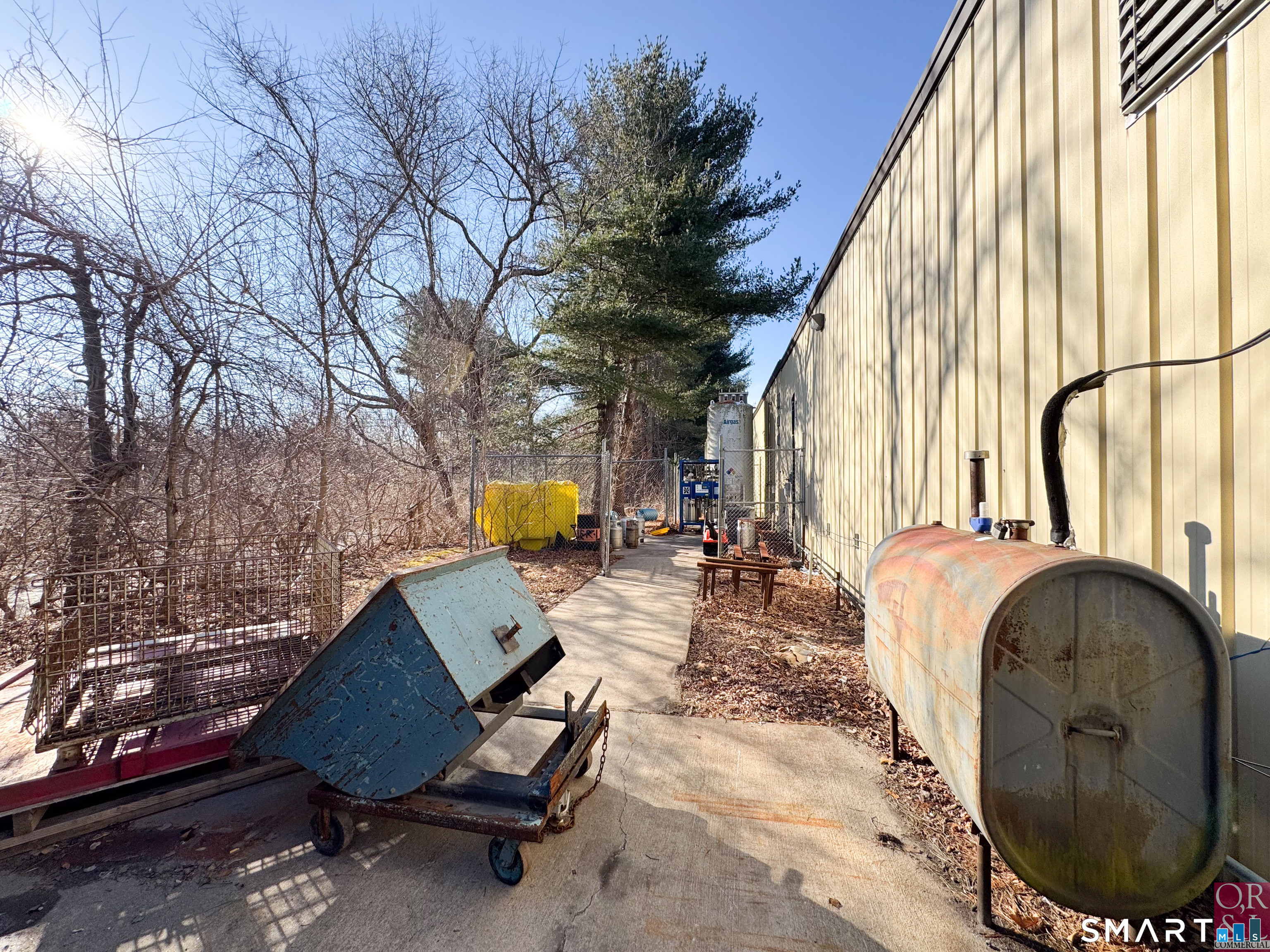 10 Denlar Drive Chester CT 06412