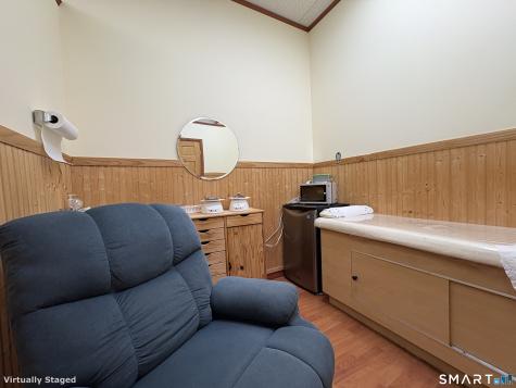 North Haven CT 06473