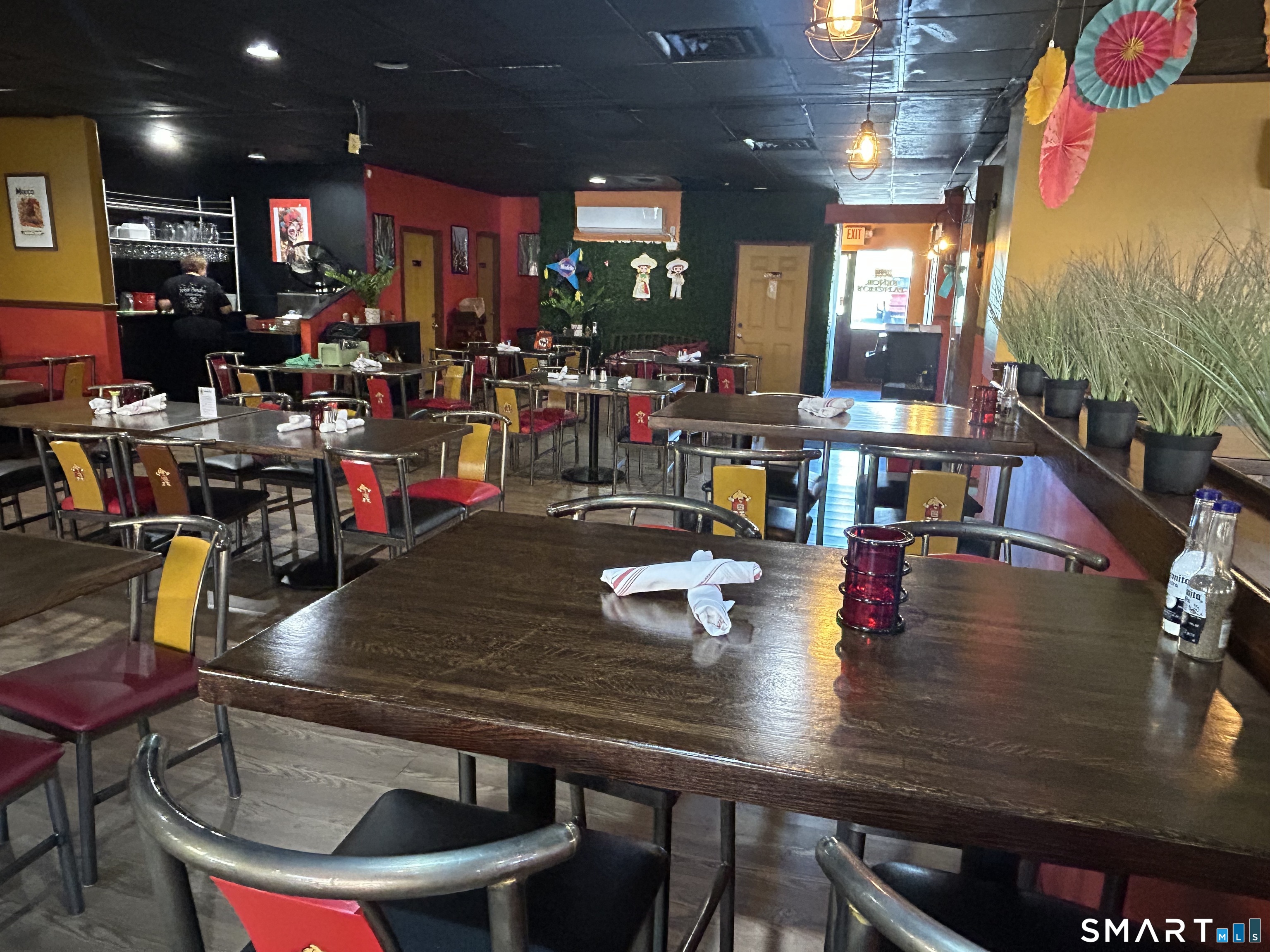 54 West Main Street Plainville CT 06062
