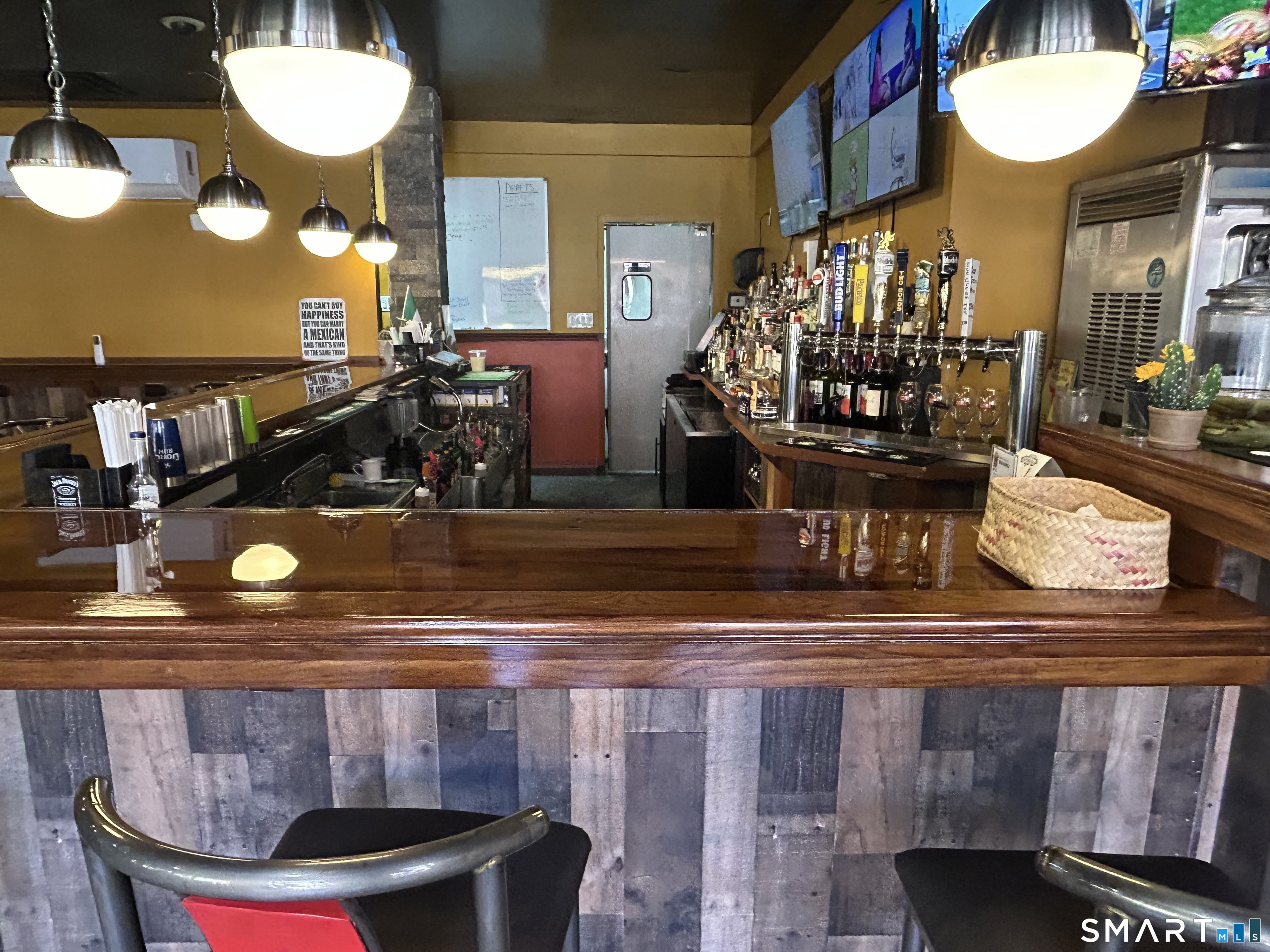 54 West Main Street Plainville CT 06062