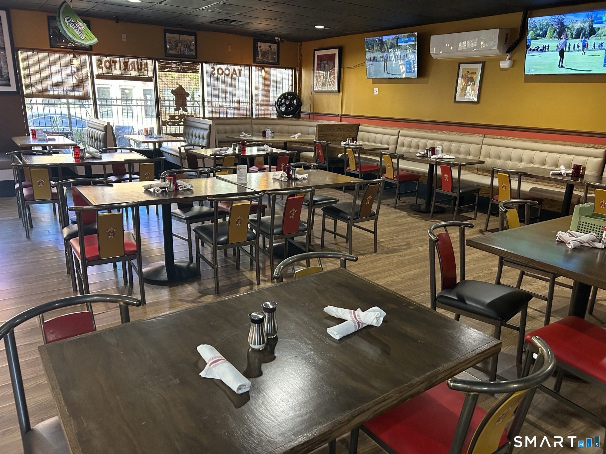 54 West Main Street Plainville CT 06062