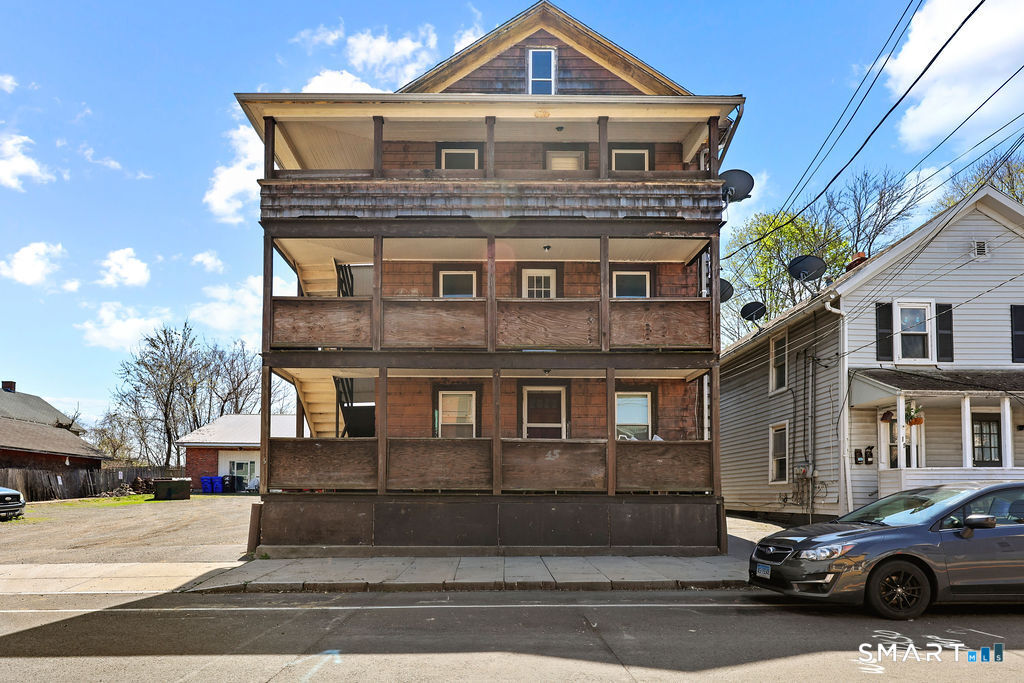 13 Portland Street Middletown CT 06457