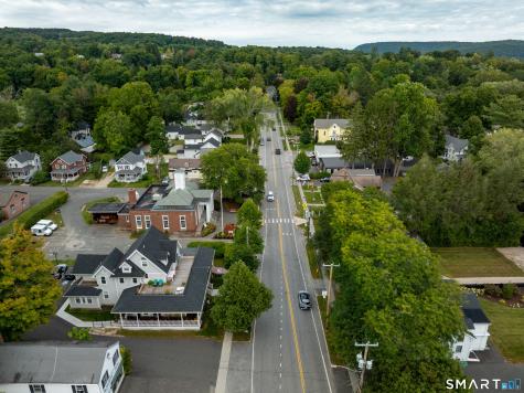 348+350 Main Street Salisbury CT 06068