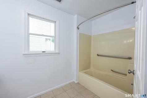 1003-1005 Whalley Avenue New Haven CT 06515
